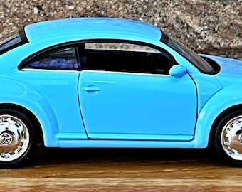 Volkswagen New Beetle 2012 | Model Car | 1/34 Diecast Car | 1:34