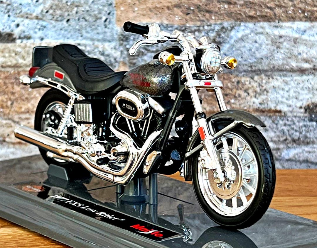 輝　1/18 デイトン100SP　ローライダー il_1080xN.6413420544_2f9d.jpg