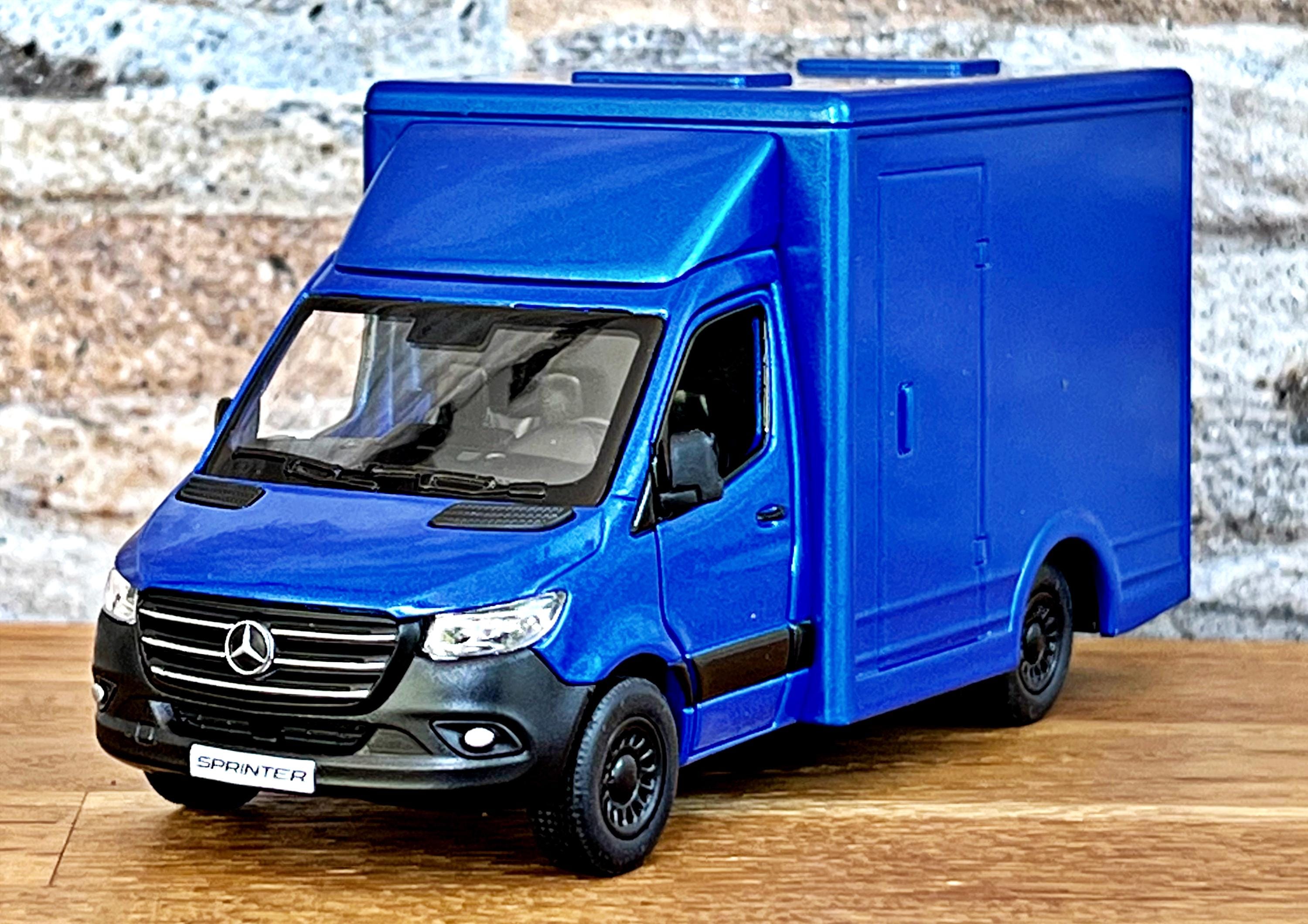 Mercedes Benz Sprinter | Diecast Car | Model Car | 1/48 Scale