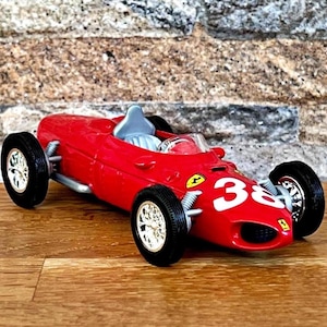 Ferrari F2003-GA 1/18ルーベンス・バリチェロ フェラーリ F2003-GA - 2003 スペイン グランプリ – Amalgam