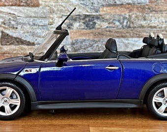 Mini Cooper S Cabrio | 1/18 Diecast Model Car | 1/18 Scale Model