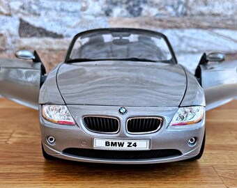 BMW Z4 | 1/18 Scale Model Car | Diecast Car | BMW 1/18 Scale