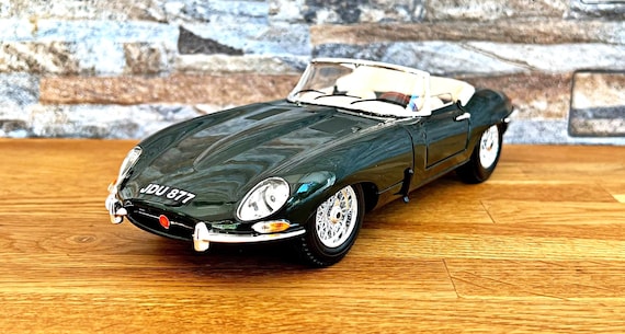 ミニカー 1/18 JAGUAR E-Type Jaguar E-type Cabriolet | 1/18 Scale Model Car | 1/18 Diecast Car