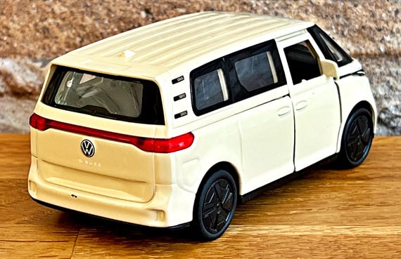 フォルクスワーゲン ID.Buzz、1/38スケールモデルカー、ダイキャスト