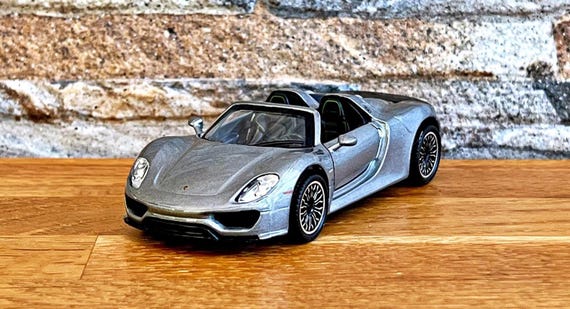 Porsche 918 Spyder | Model Car | 1/41 Diecast Car | 1/41 Scale