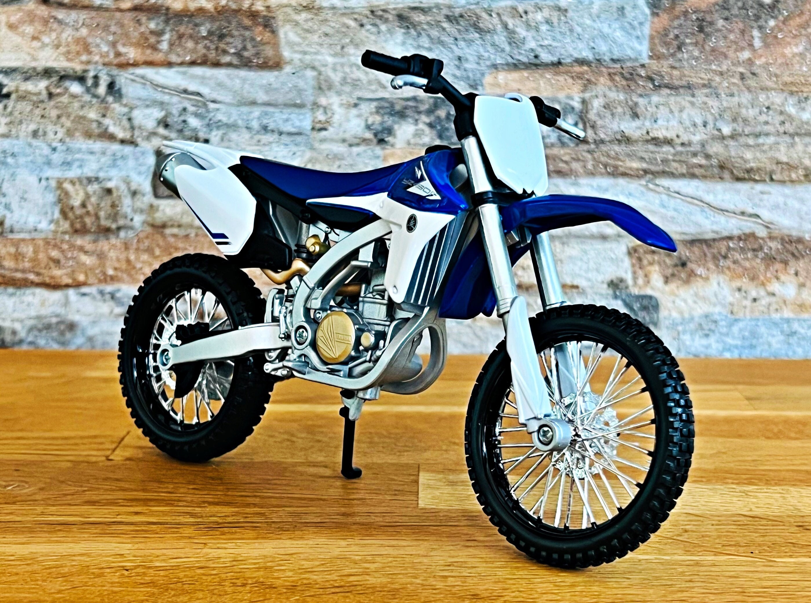 ヤマハ YZ450F ダイキャストモデルバイク、1/12スケール、マイスト