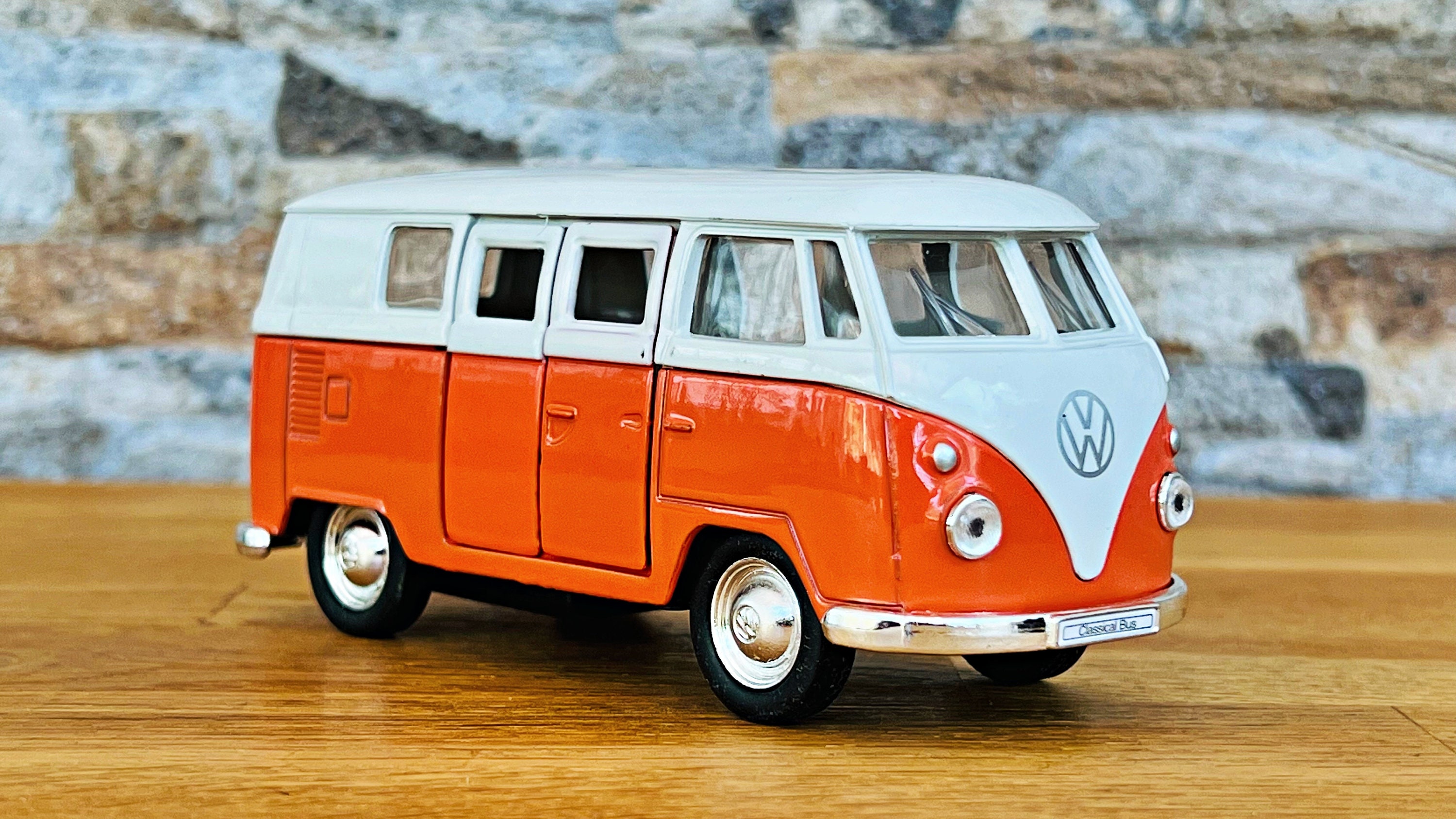 VOLKSWAGEN T1 Bus 1963 VW Modell Bulli Bully