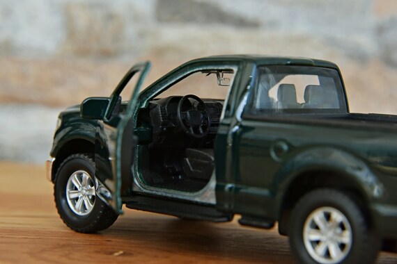 Ford F-150 Regular Cab Truck 2015, 1/38 Diecast Car, 1/38 Scale