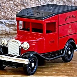 1934 Ford Model A , Vintage diecast truck, Vintage model car, scale model , Die cast Collection item , Royal Mail , British Post Office