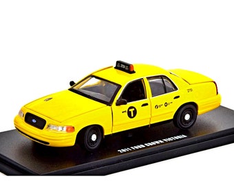 フォード クラウン ビクトリア 2011、1/43 スケール モデルカー、1/43