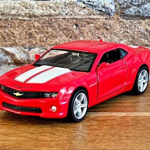 Chevrolet Camaro 2010 | Model car | Diecast car | 1/36 scale model car | car model | Die cast car | collection car | Die cast model | Camaro