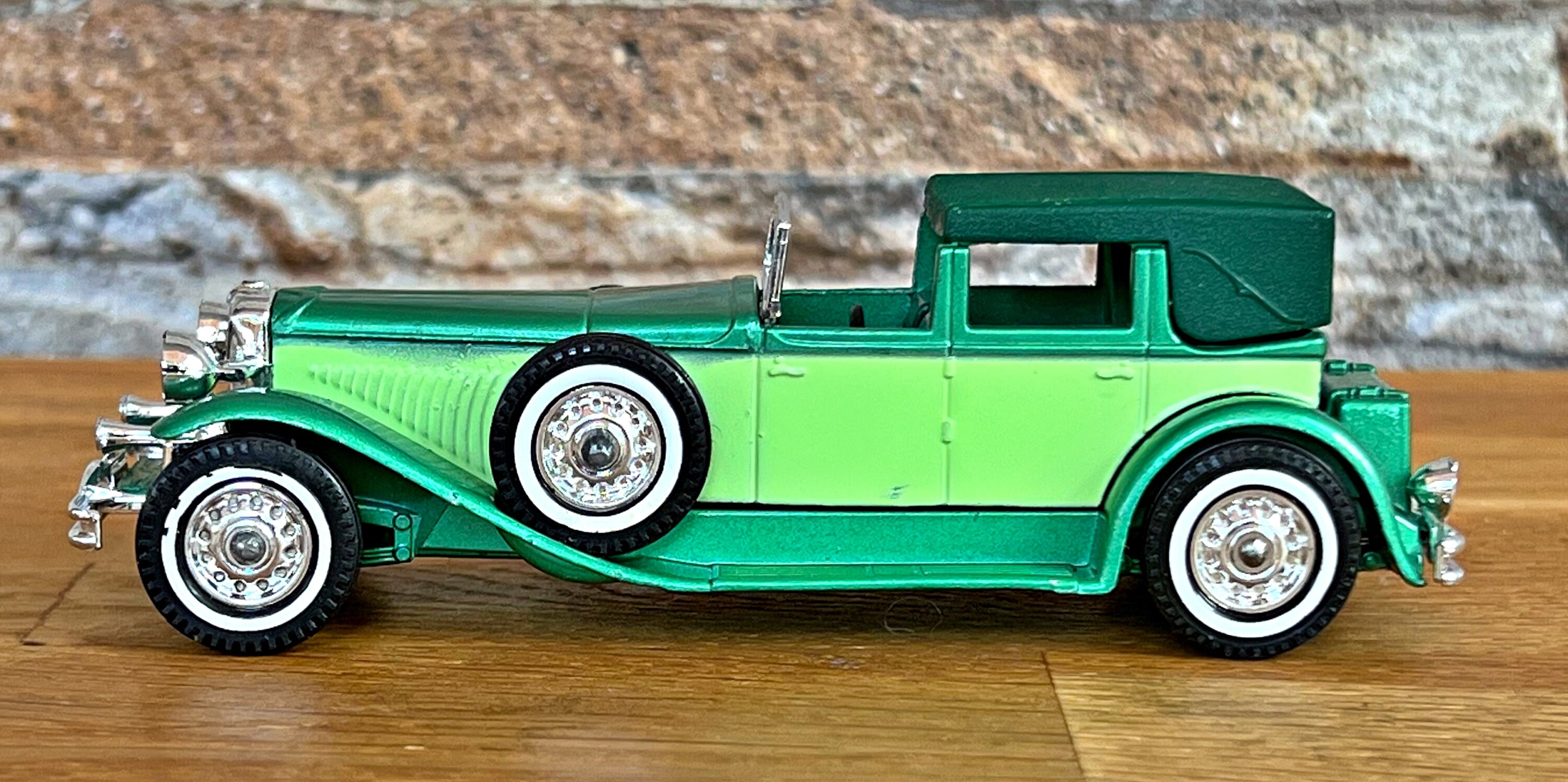 1930 DUESENBERG J Town Car, Vintage Diecast Car, 1/43 Scale Model