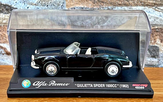 Alfa Romeo Giuliette Spider 1600 Cc 1962, Vintage Diecast Car