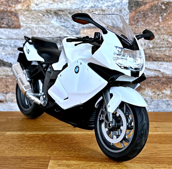 BMW K1300S、モデルバイク、スケール 1/10 ダイキャストバイク、1/10 