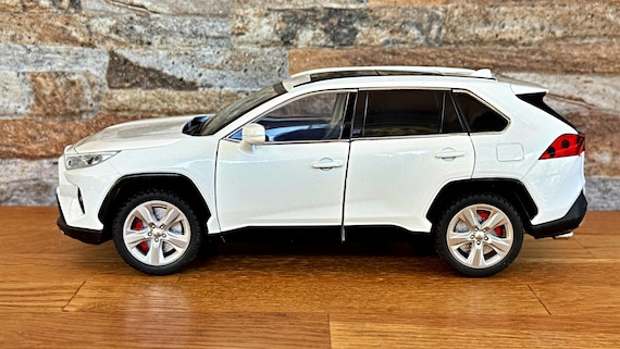 Toyota RAV4 | 1/24 Scale Model Car | Diecast Car Model | Toyota