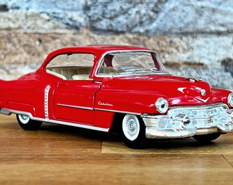 Brooklin 1:43 - Coupé a escala (2) - Cadillac Dynamic fast back Coupé
