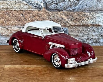 Franklin Mint 1937 Cord 812 Phaeton Convertible - Etsy
