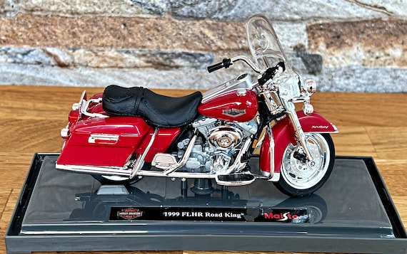 Harley Davidson 1999 FLHR Road King, Diecast Motorcycle, Scale 1