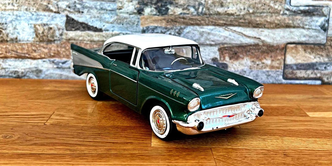シボレー ベルエア 1957 | 1/24スケール モデルカー | ダイキャスト