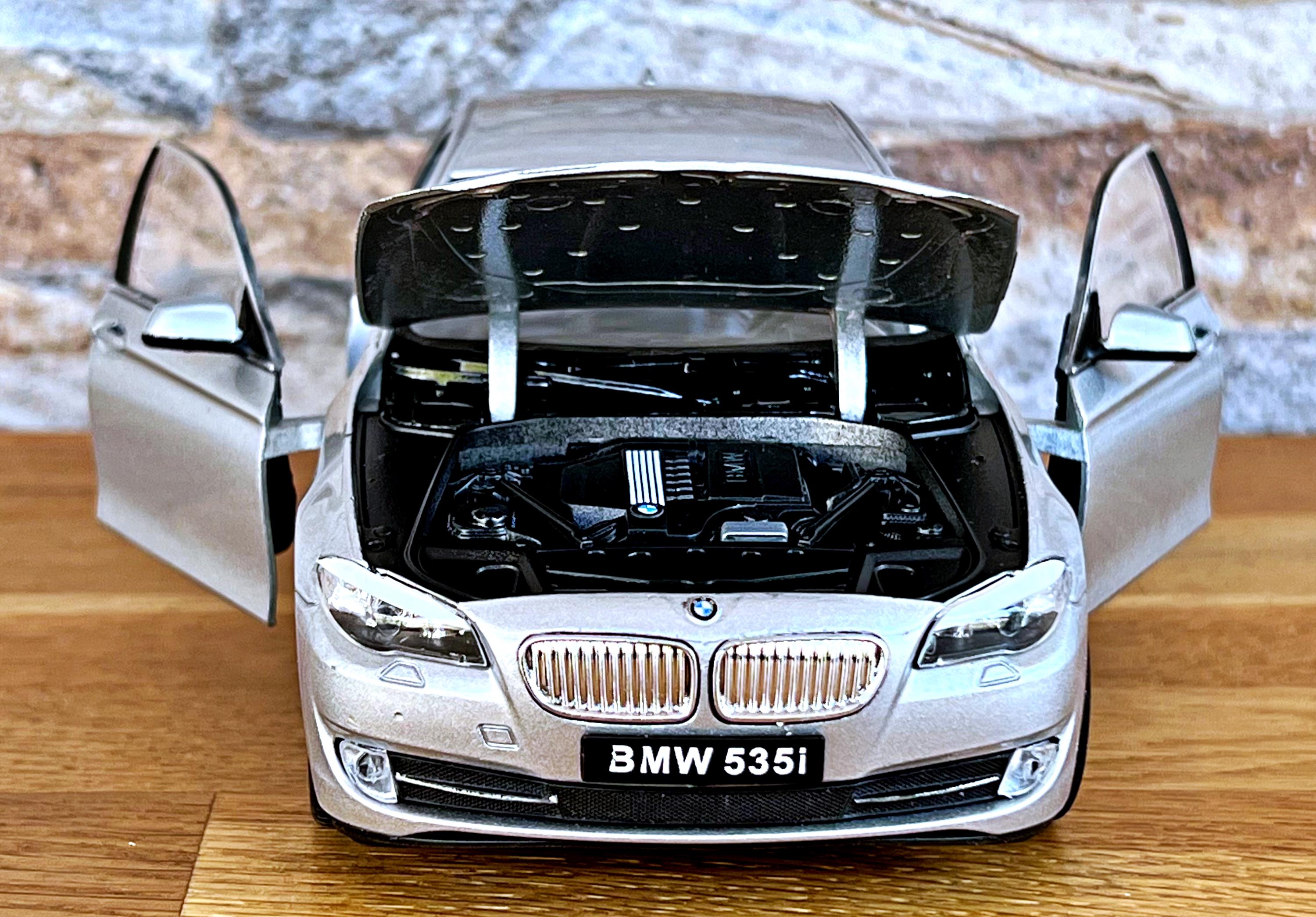 BMW 535i | Model Car | Diecast Car | 1/24 Scale Model Car | Car