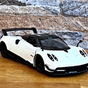 Pagani Huayra BC 2016 | Modellauto | 1/38 Miniaturauto | Maßstab 1:38 Modellauto | Die Cast Auto | Sammelobjekt | Diecast Modellauto | Pagani