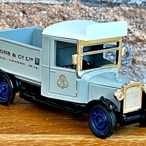 Diecast model truck, Motoring Memories, J.LYONS & Co. Ltd., Vintage diecast truck, metal truck model, collection item, Die cast model