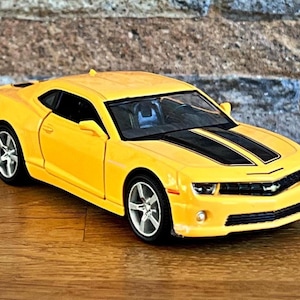 Chevrolet Camaro 2010 | Model car | Diecast car | 1/36 scale model car | car model | Die cast car | collection car | Die cast model | Camaro