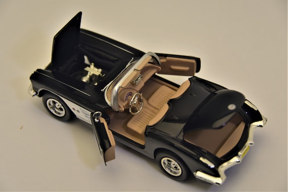 Chevrolet Corvette 1959 | Model Car | Diecast Car | 1/24 Scale