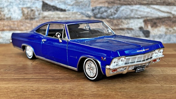1965 シボレー インパラ SS 396 | モデルカー | 1/24 ダイキャストカー