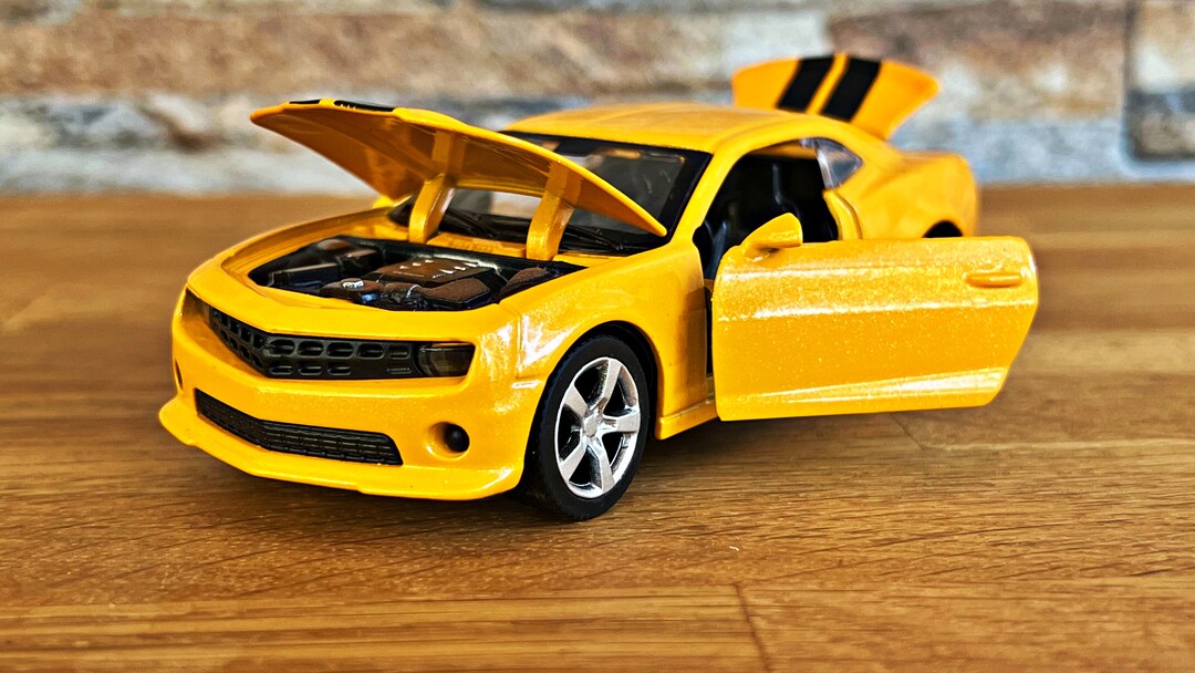 シボレーカマロ2010、1/36スケールモデルカー、コレクターズカー、ダイ
