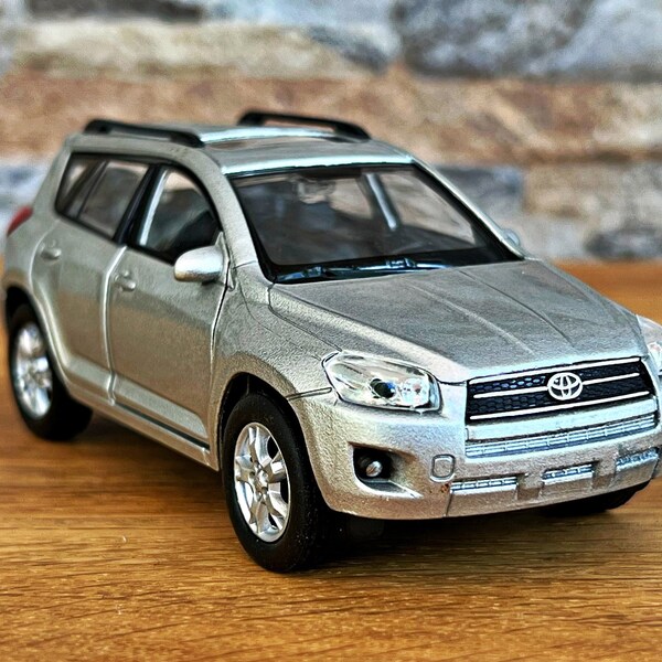 Toyota RAV4, Model car, 1/36 diecast car, 1/36 scale model car, Toyota , car model, 1/36 item, Die cast model, Collection item, Toyota