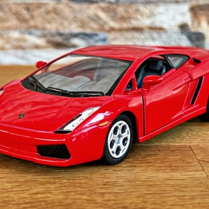 Lamborghini Gallardo | Model Car | 1/32 Diecast car | 1/32 scale model car | Die cast car | Collection item |Diecast model car | Lamborghini