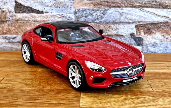1:18 NOREV PORSCHE 911 (992) GT3 Rs Coupé 2022 Menthe Vert 187362 EUR 1:18 NOREV PORSCHE 911 (992) GT3 Rs Coupé 2022 Menthe Vert 187362 EUR