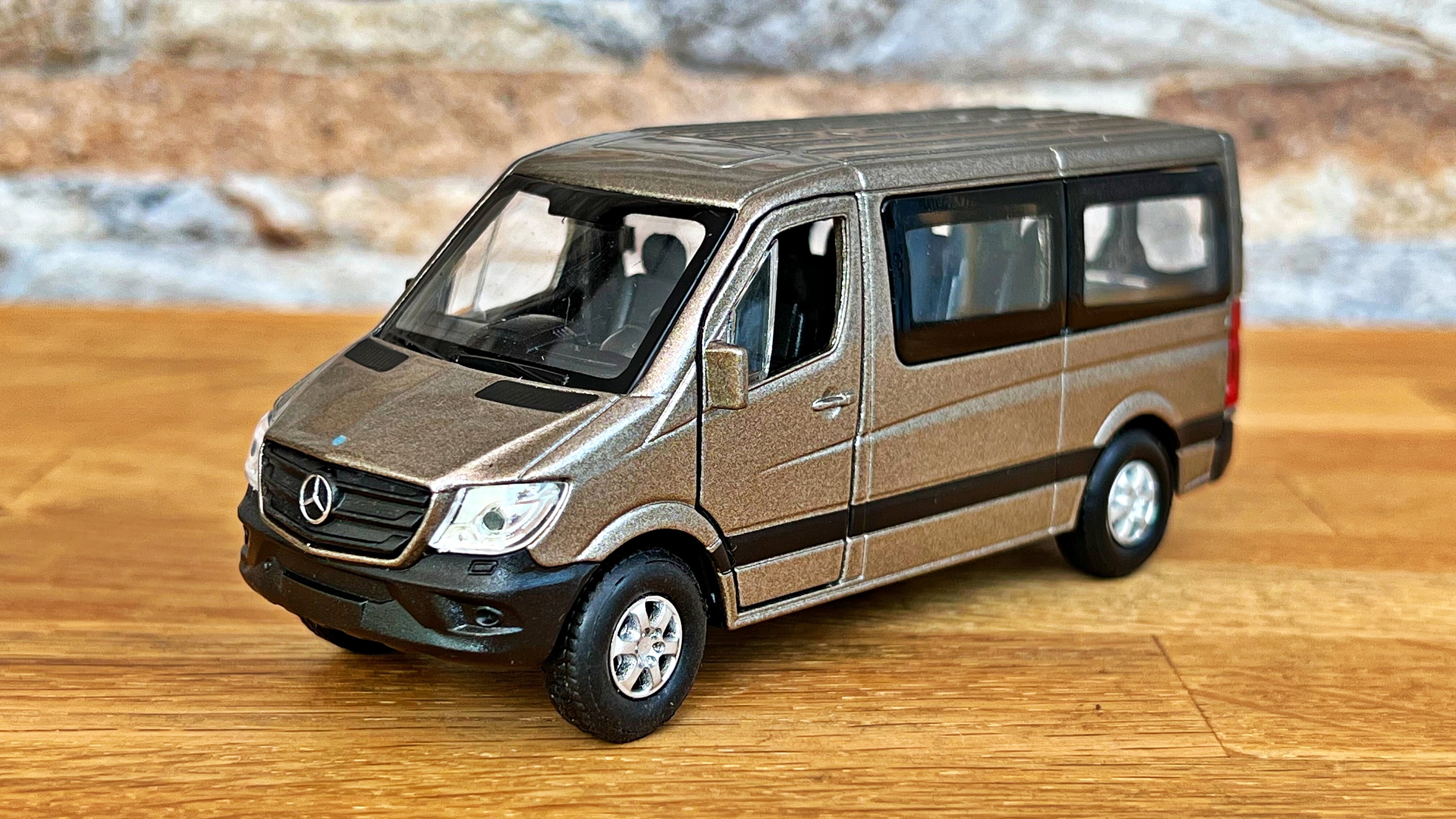 Miniature Remorque 1 Essieux avec 2 Rampes Ech:1/87 WIKING