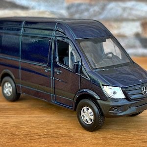 Mercedes Benz Sprinter Van, 1/48 diecast car, 1/48 scale model car, car model metal, Diecast collection, Mercedes
