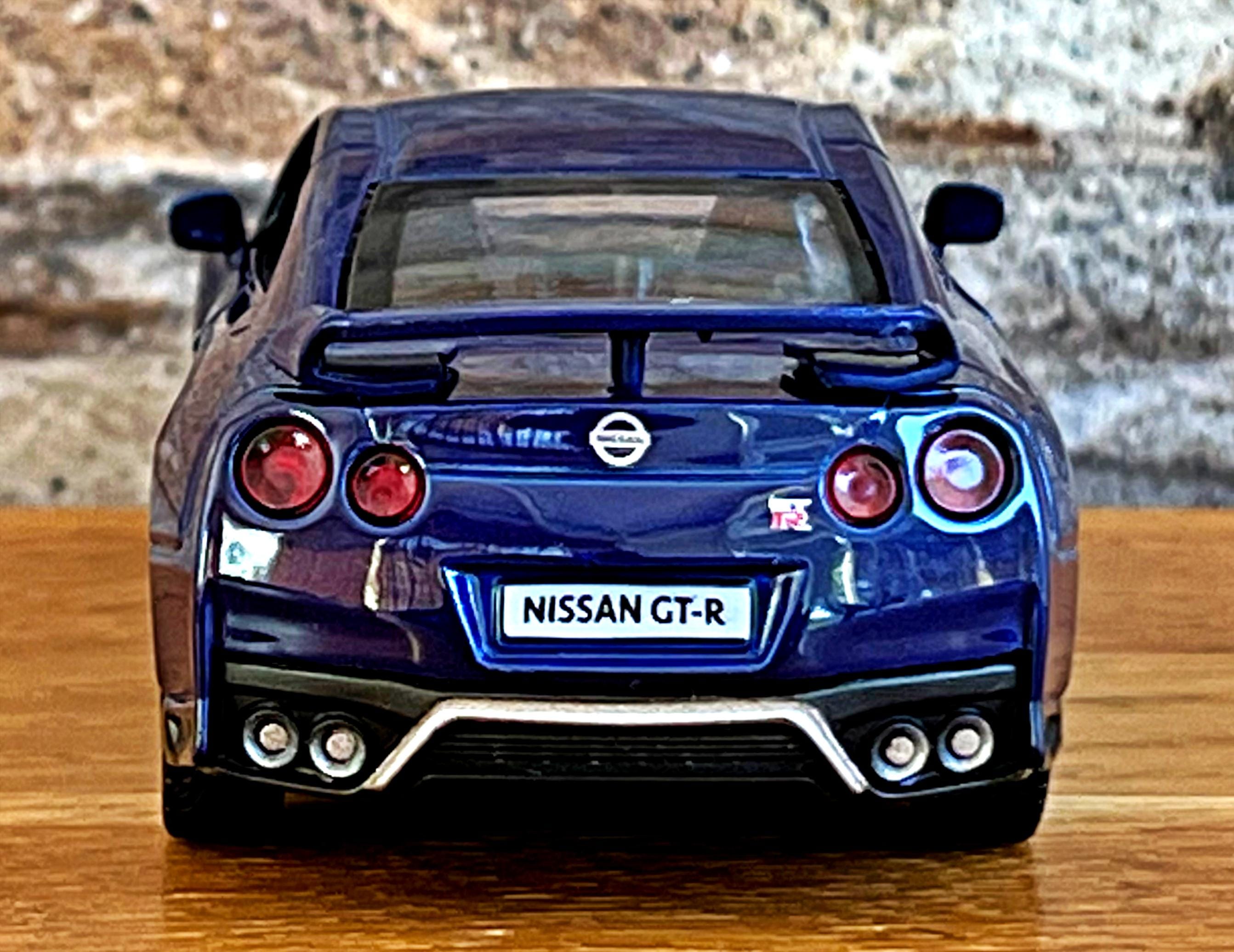 Nissan GT-R R35 | 1/36 Scale Model Car | Diecast Car Model | Die Cast ...