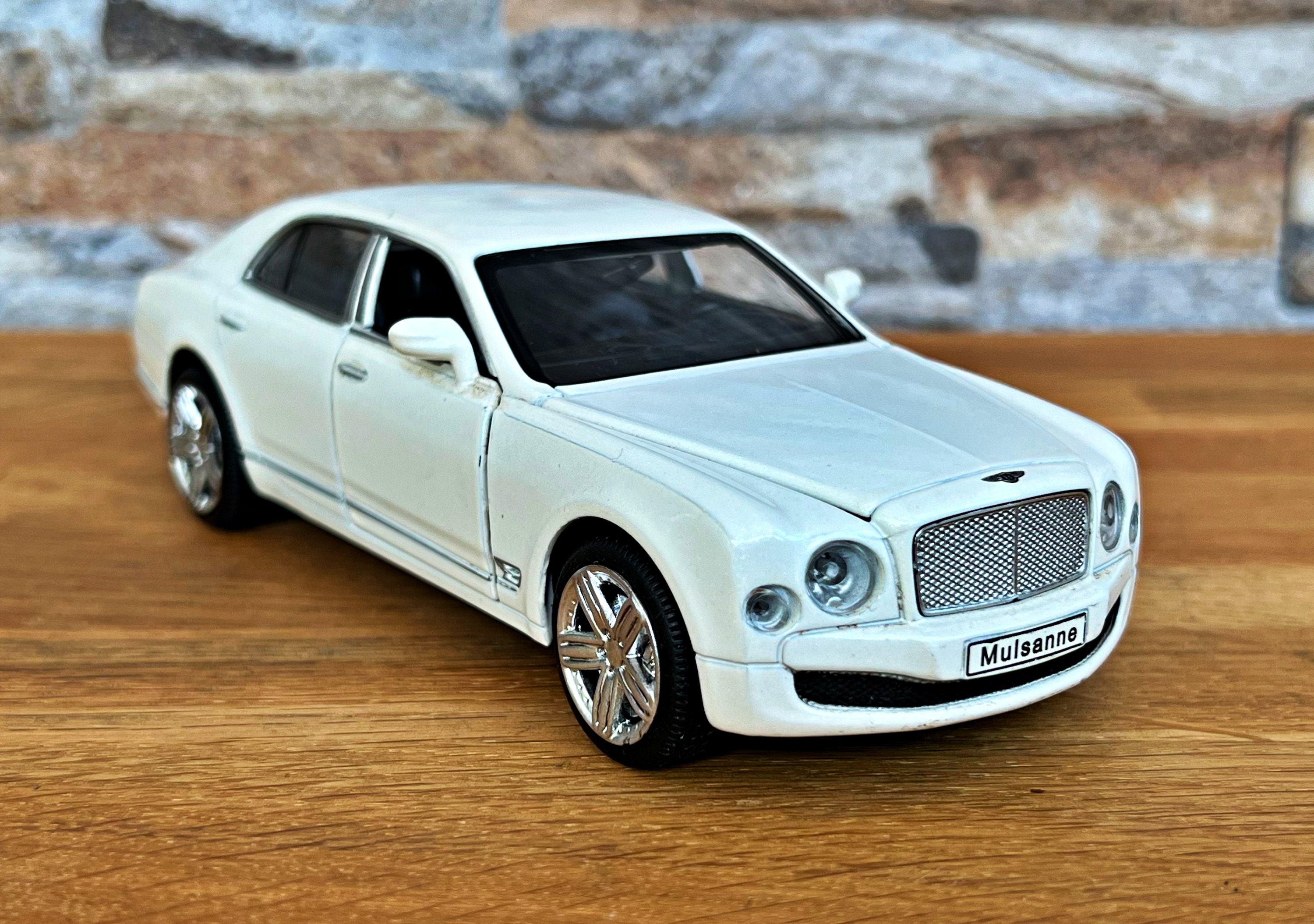 Bentley Mulsanne Le Mans Edition | Model Car | 1/32 Diecast Car