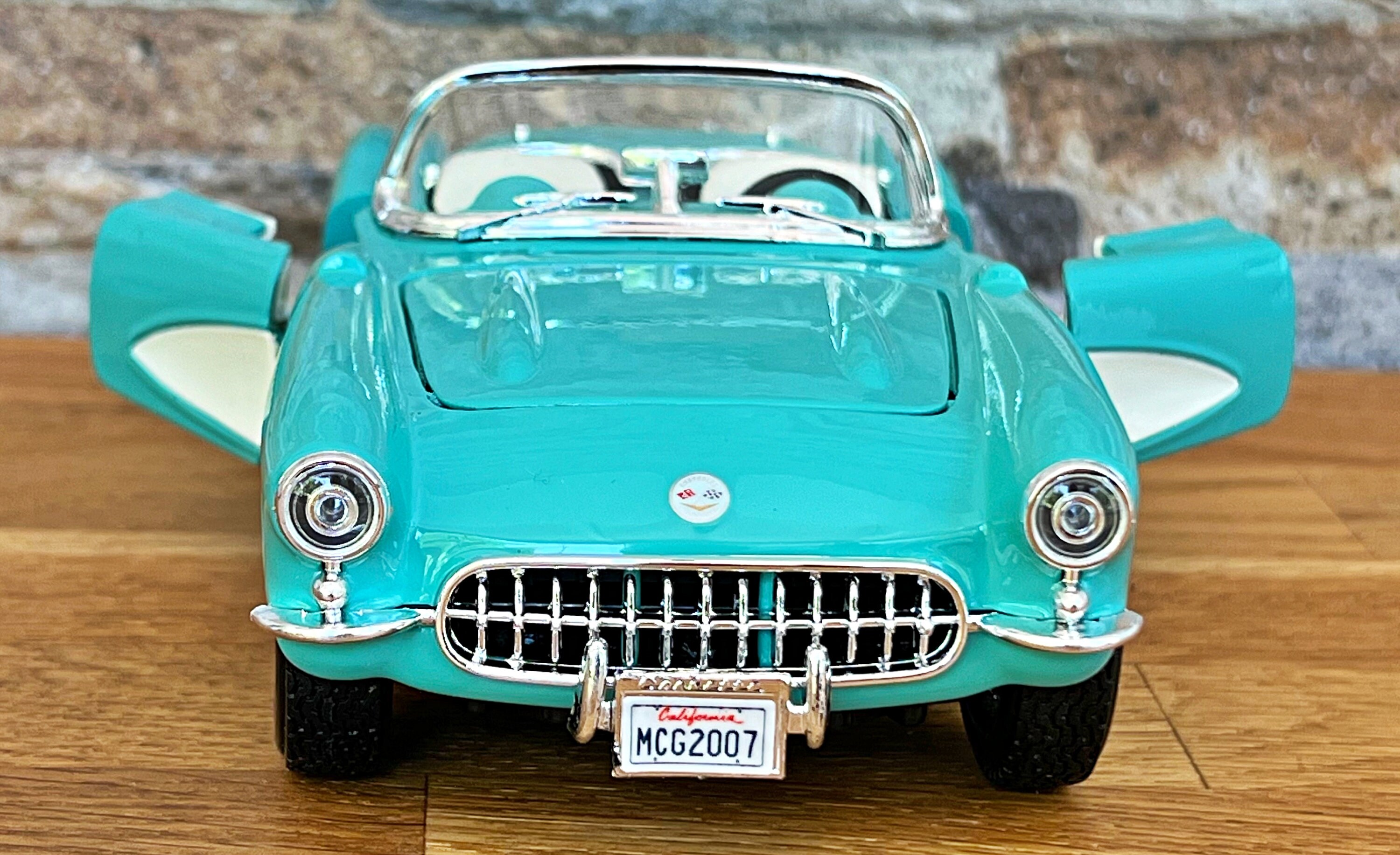 Chevrolet Corvette 1957 | Vintage Model Car | Diecast Car Chevrolet Corvette 1957 | Vintage Model Car | Diecast Car