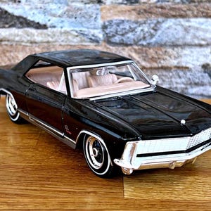 Buick Riviera Gran Sport 1965, coche a escala, coche de fundición a presión, coche a escala 1/26, coche a escala vintage, modelo de coche, década de 1960, coche de colección