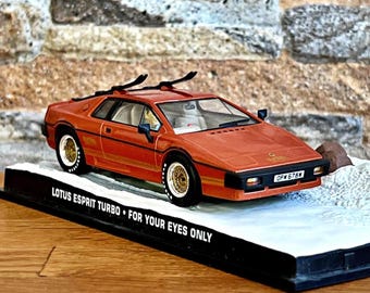 Véhicules miniatures Corgi james bond Lotus