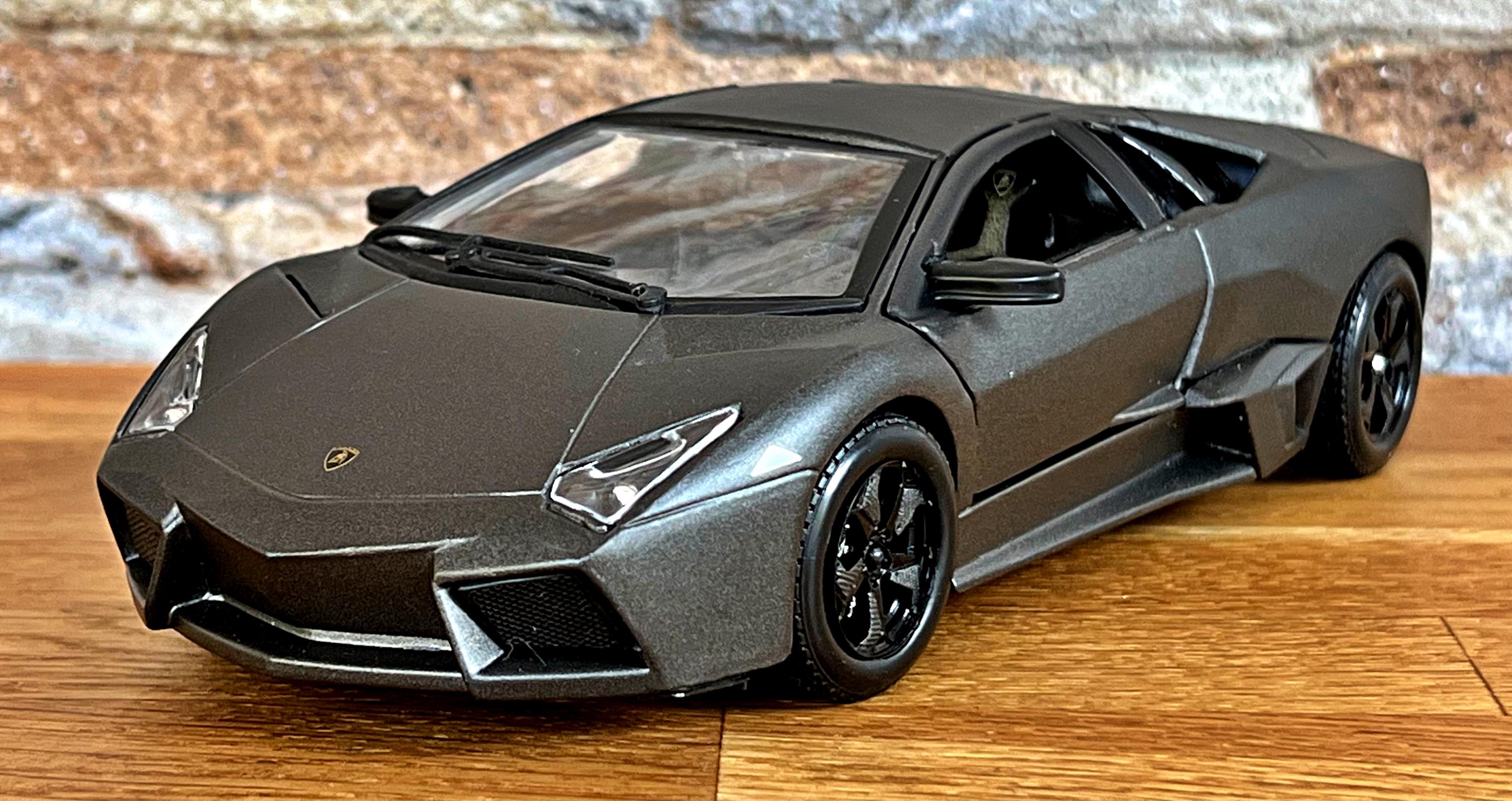 Lamborghini Reventon | 1/24 Scale Model Car | Diecast Car Model