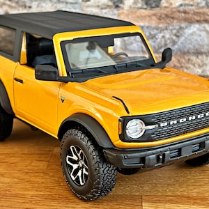 Ford Bronco Badlands 2021 | Model car | Diecast car | scale 1/24 die cast car | Car Model | collectible item | Ford Diecast | Ford Jeep