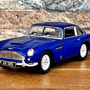 Aston Martin DB5 1963 / Coche a escala / Coche en miniatura / Coche a escala 1/38 / Coche en miniatura / Coche de colección en miniatura / Aston Martin / Años 60