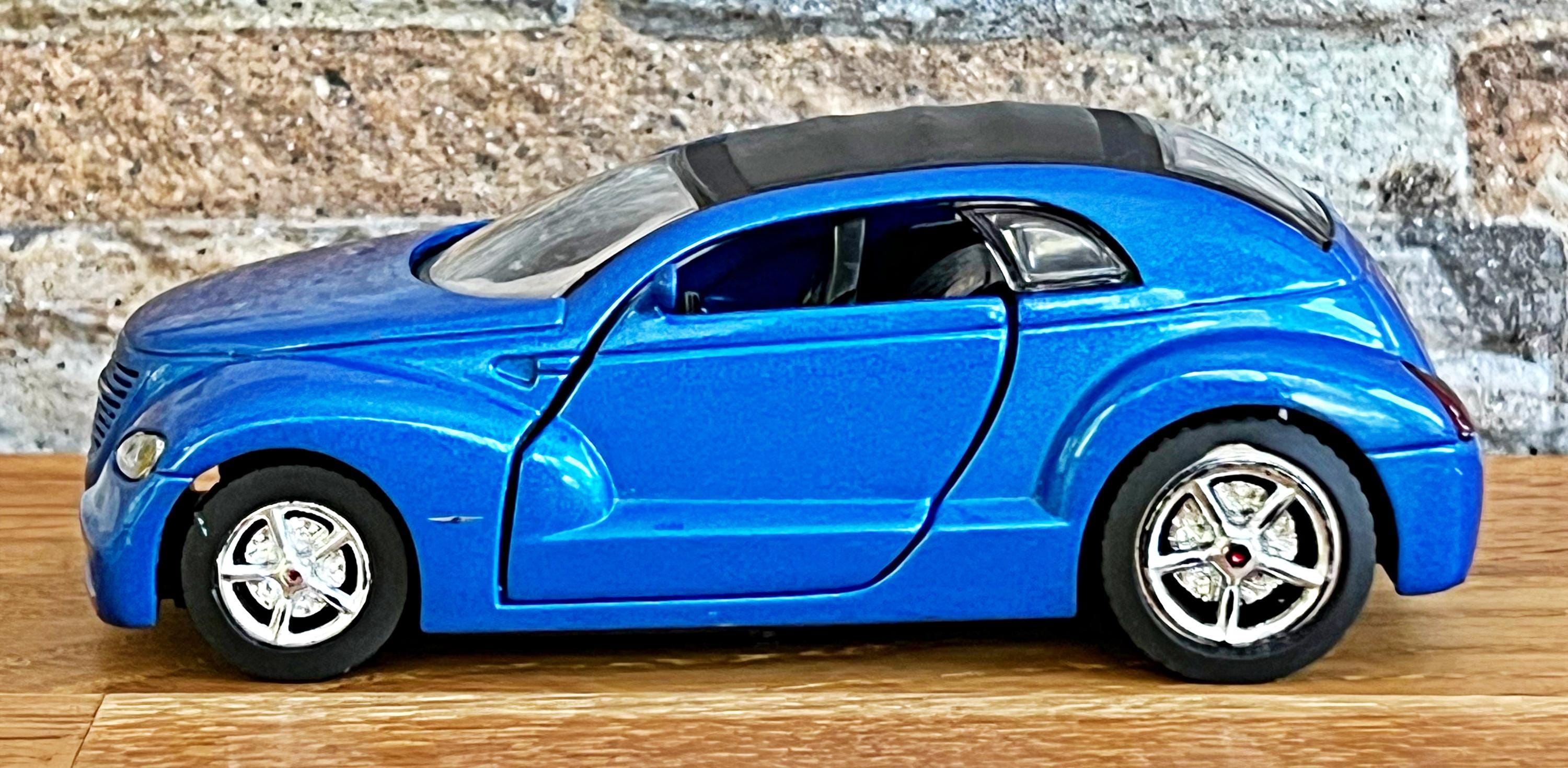 Chrysler Pronto Cruiser , Model Car, 1:32 Scale Model Car, 1/32