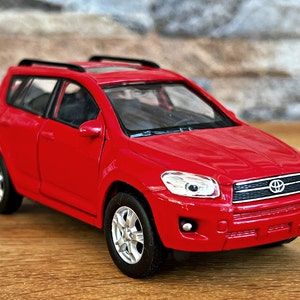 Toyota RAV4 | Modellauto | Diecast Auto | Maßstab 1:36 Modellauto | Automodell | Die Cast Auto | Sammlerstück | Die Gussmodell | Rav4