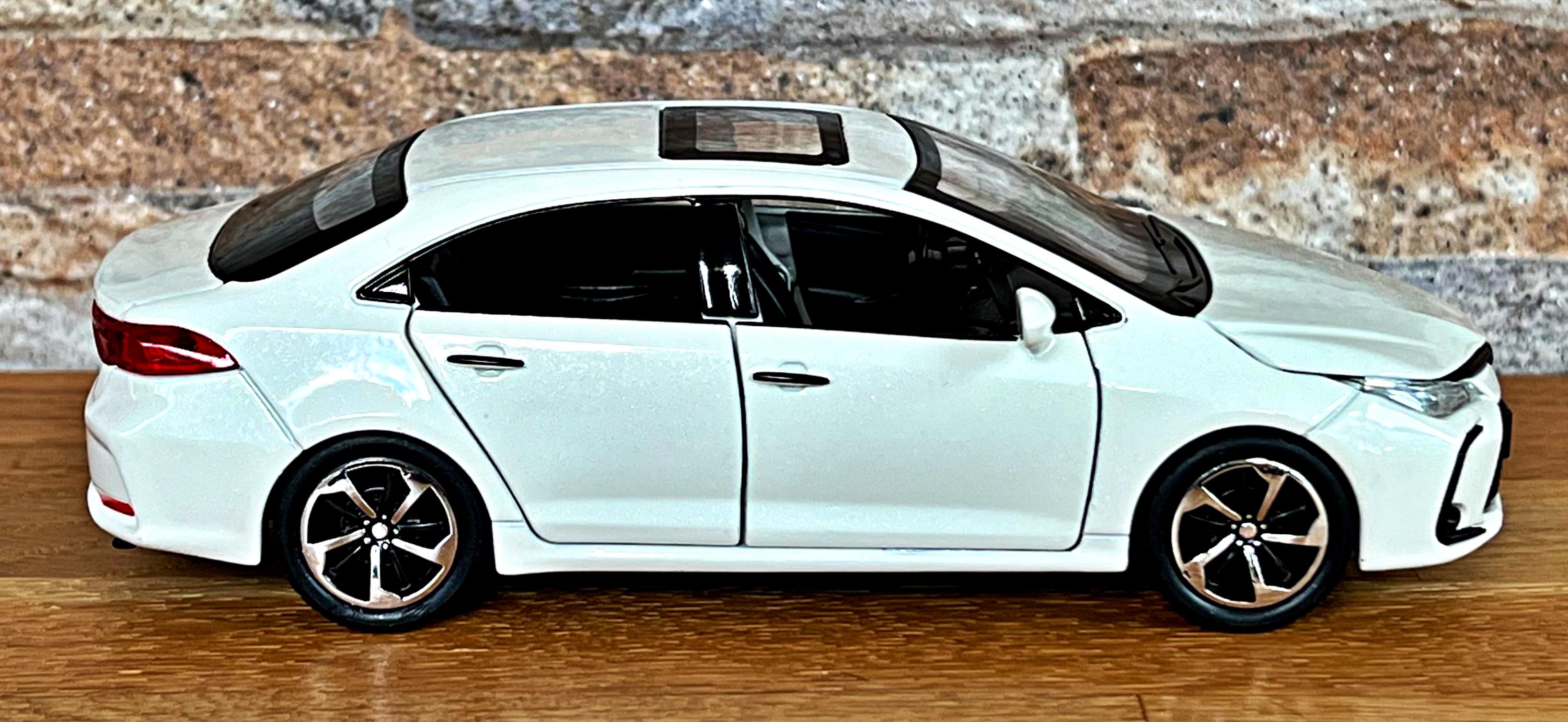 トヨタ カローラ | モデルカー | ダイキャストカー | 1/32 スケール