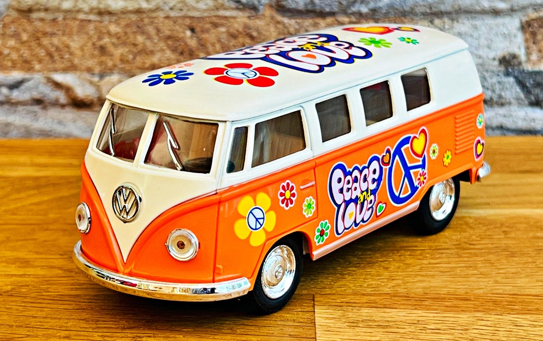 Volkswagen Classical Bus 1962, 1/32 Diecast Car, 1/32 Scale Model