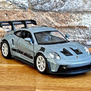 Porsche 911 GT3 RS | Model car | Diecast car | 1/36 scale model car | car model | Die cast car | collectible car | Porsche Diecast