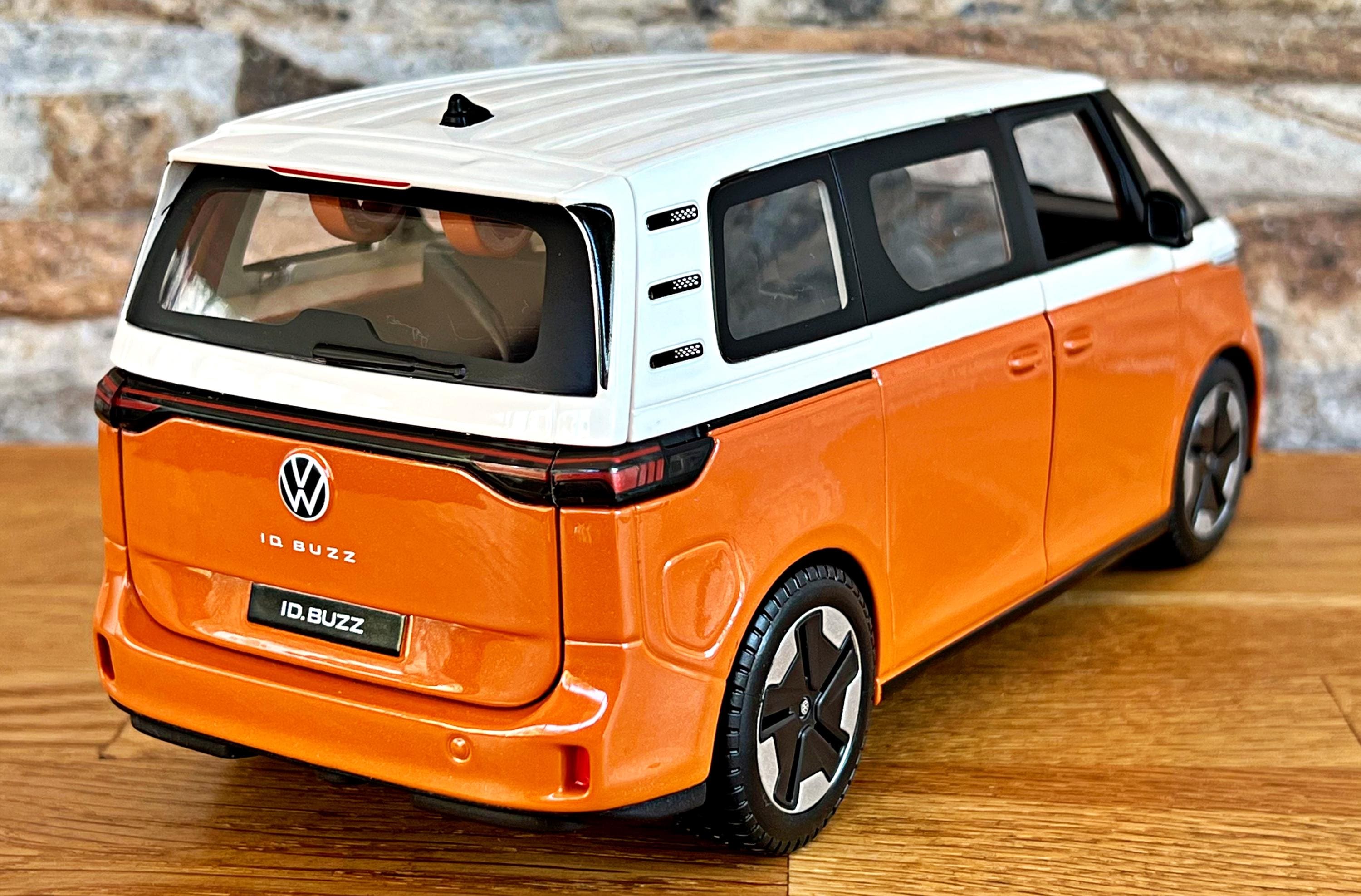 Volkswagen Id.buzz 2023 | Model Car | Diecast Car | 1/24 Scale