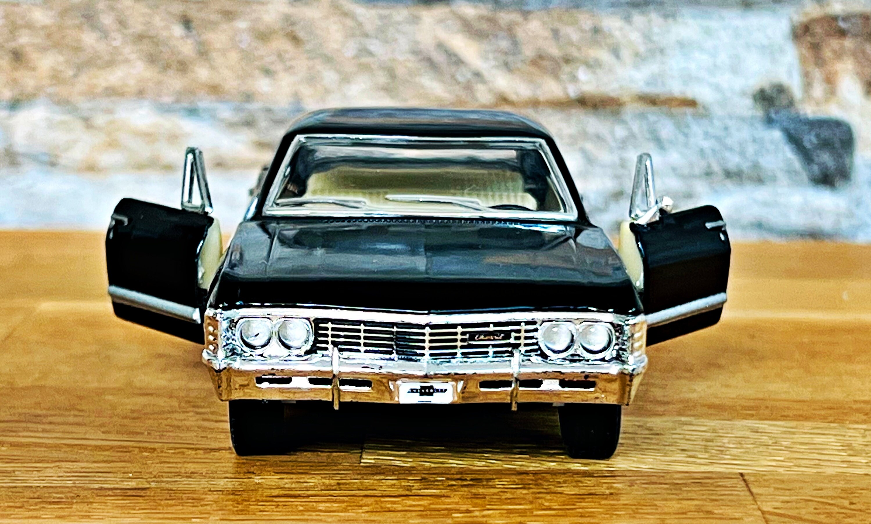 シボレー インパラ 1967 | モデルカー | 1/43 ダイキャストカー | 1:43
